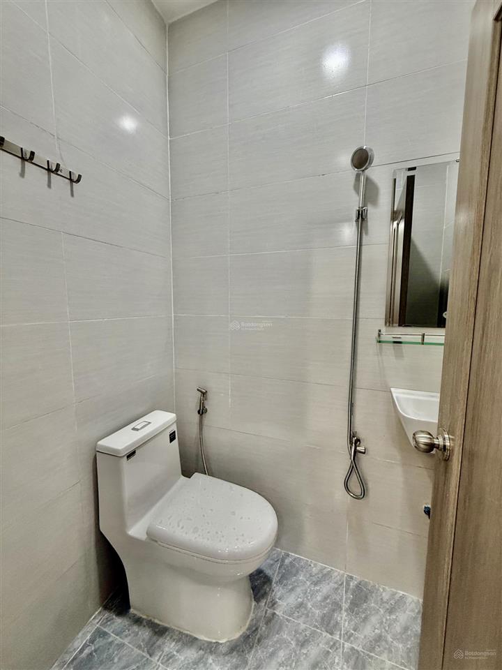 Hẻm thông 3.5m phạm văn hai phường 3 tân bình, 4.6x9m (nở 6m), 2 tầng btct giá 6.45 tỷ tl