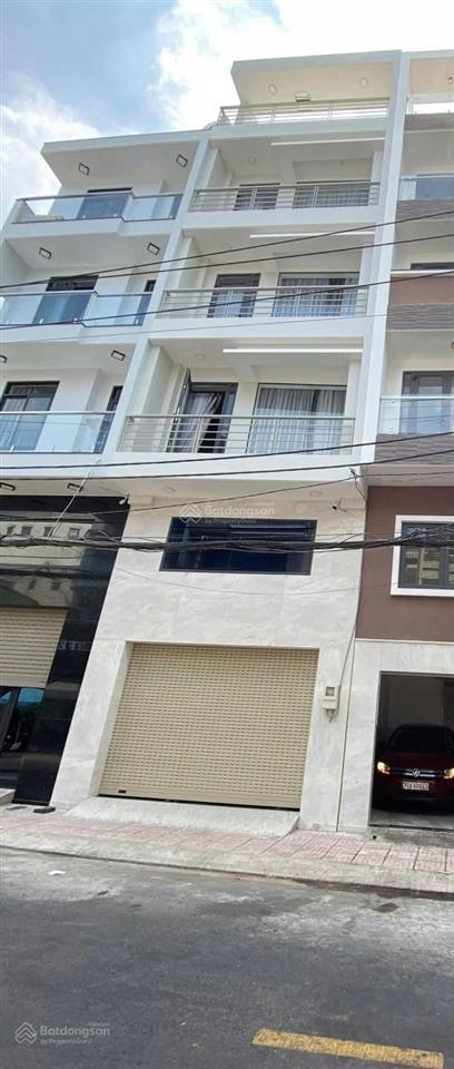 Mt ca văn thỉnh  bàu cát p11 tân bình, 5x9m, 5 tầng + thang máy giá 30tr