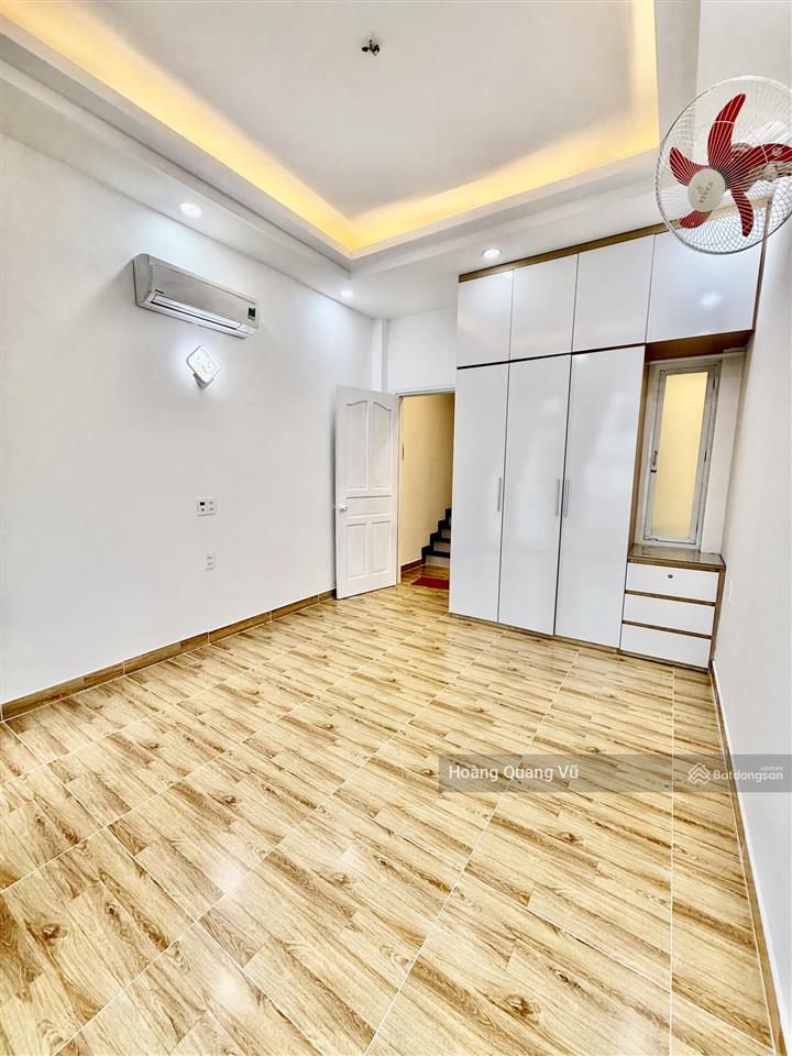 Nhà hẻm thông 3.5m nguyễn bặc p3 tân bình, 3.6x10m, 5 tầng, giá 6.95 tỷ tl