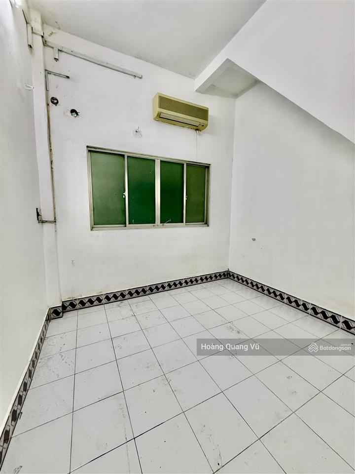 Nhà hxh cư xá tự do cmt8 p7 tân bình, 3x17, 3 tầng, 4pn 2wc giá 12tr