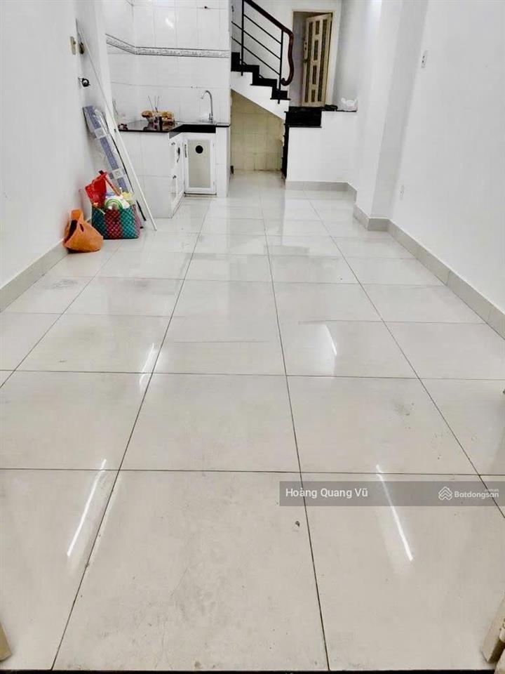 Nhà nguyễn tiểu la p8 q10, 3x10m, 2 lầu st, 3pn 3wc giá 12tr5