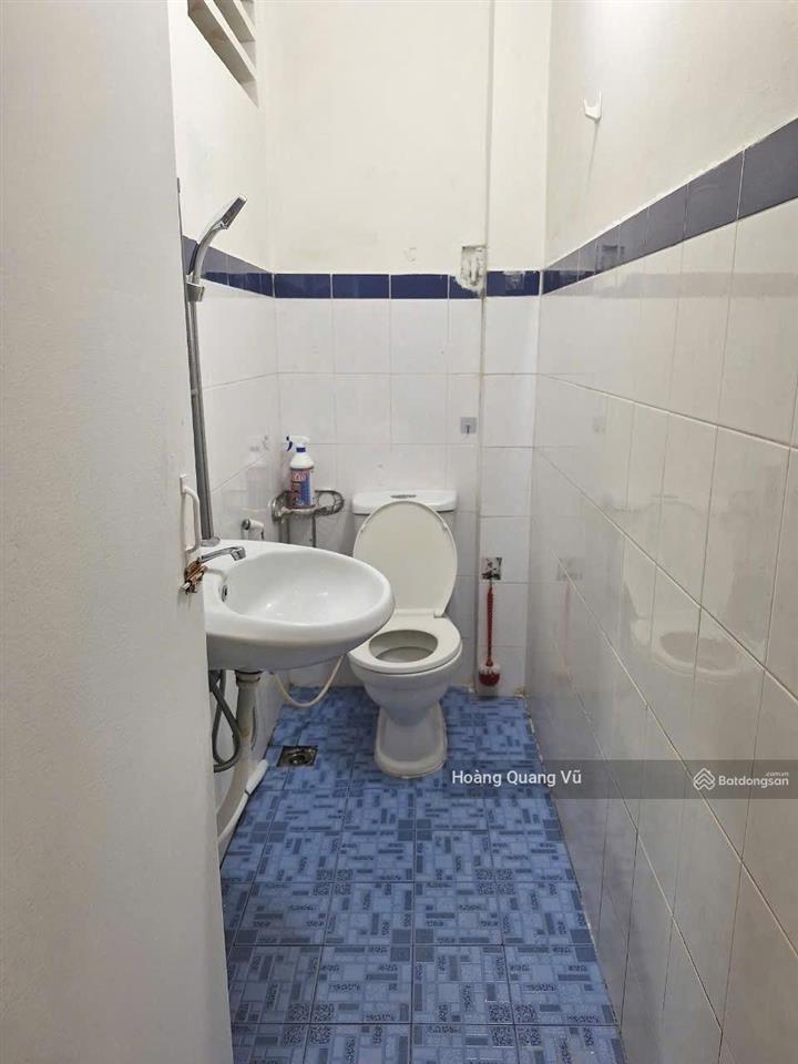 Nhà đường bùi thị xuân p3 tân bình, 3.5x10m, 2 tầng, 2pn 2wc giá 10tr