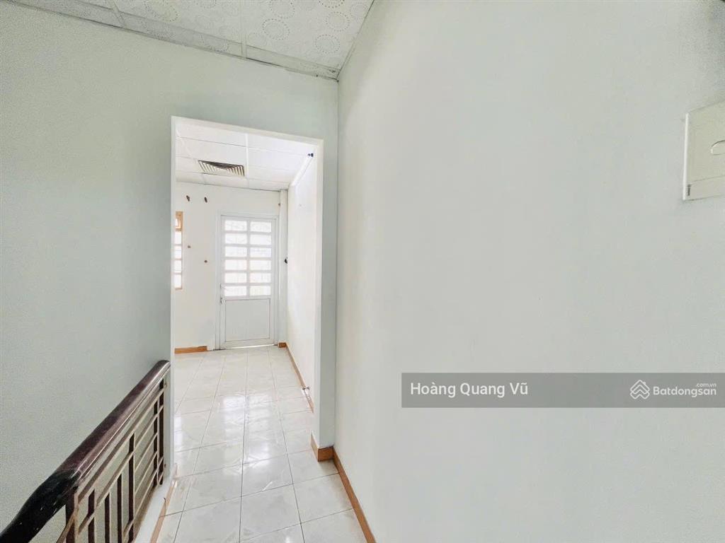 Hxh 544/39 lý thường kiệt p7 tân bình, 4x18m, 3 lầu, 6pn 4wc giá 23tr