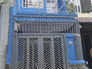Nhà 737/ lạc long quân, 3x12, nở hậu 6m, 2 tầng, ban công, 2pn 3wc giá 10tr