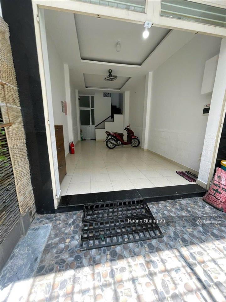 Dòng tiền 35tr/tháng chdv lê văn sỹ p. phú nhuận, 3.5x16m, 4 lầu giá 8.79 tỷ tl