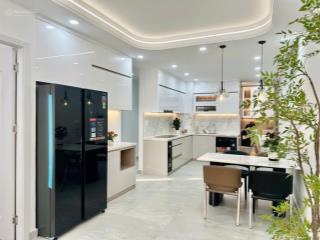 Bán ch sky garden 2,pmh, q7, dt 81 m2, 3pn, 2wc, full nội thất mới 100% . giá 6.5 tỷ. 0906 611 ***