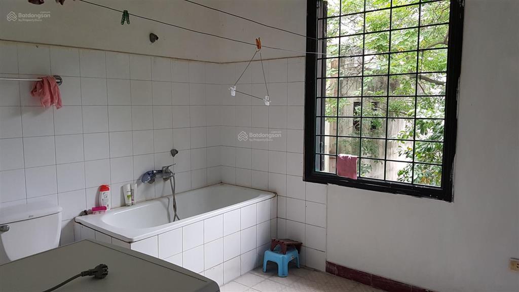 Bán nhà riêng vũ thạnh, đống đa, 10,4 tỷ, 45 m2, 5m đường, để ô tô trong nhà, 100m ra ga cát linh