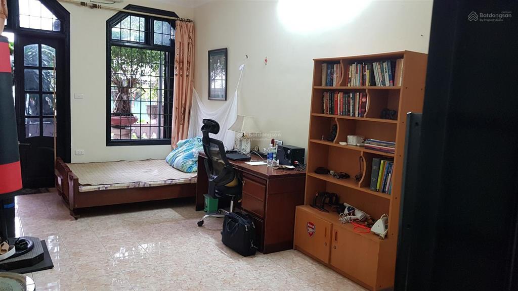 Bán nhà riêng vũ thạnh, đống đa, 10,4 tỷ, 45 m2, 5m đường, để ô tô trong nhà, 100m ra ga cát linh