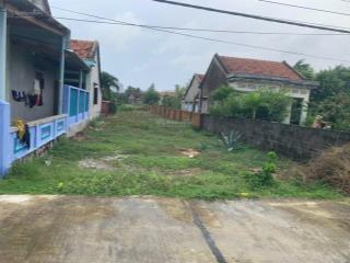 Bán lô đất 7x40 đường 16 mét thị trấn hòa hiệp trung. cách biển 200m. 15tr/ m2