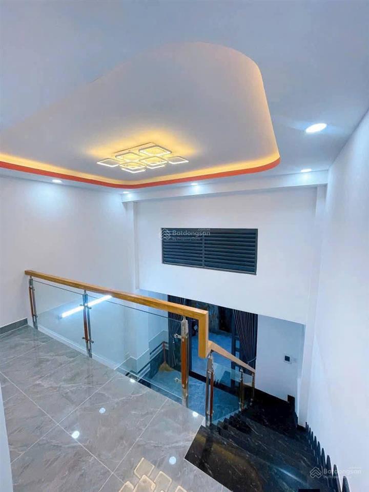 Nhà thổ cư 50m2 oto né nhau, giấy tờ đầy đủ, 1 trệt 1 lầu 3 phòng ngủ