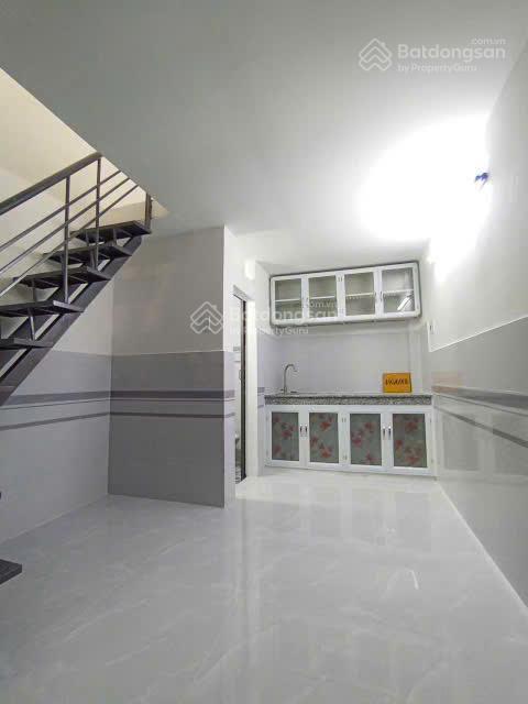 Nhà đẹp, nhỏ xinh ở đường ht43, 1 lầu, có balcon, thổ cư giá 698tr