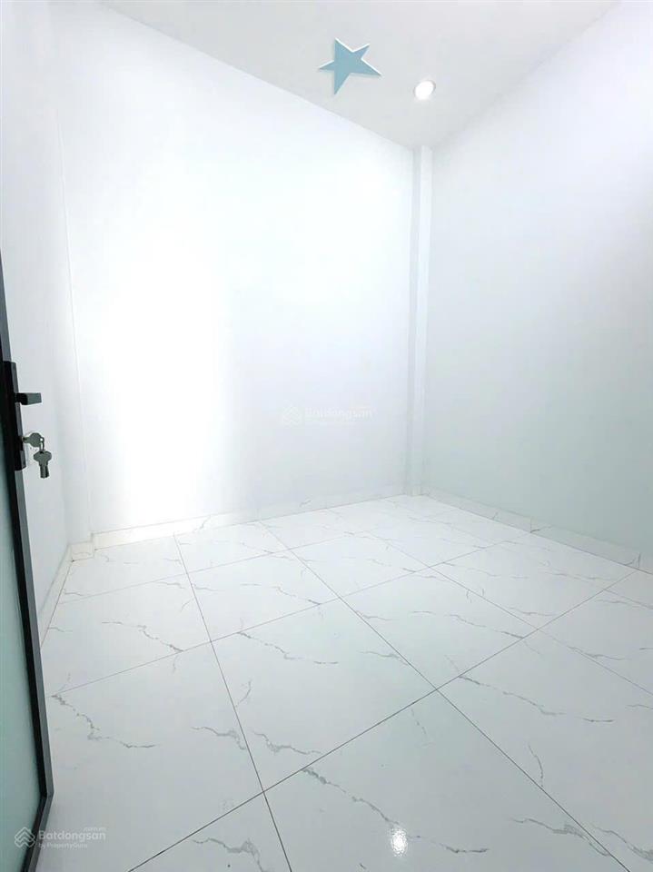 Nhà full thổ, sổ có sẵn, đã làm kê khai riêng để tách sổ riêng giá 1.798tỷ nhà đẹp hẻm ngắn