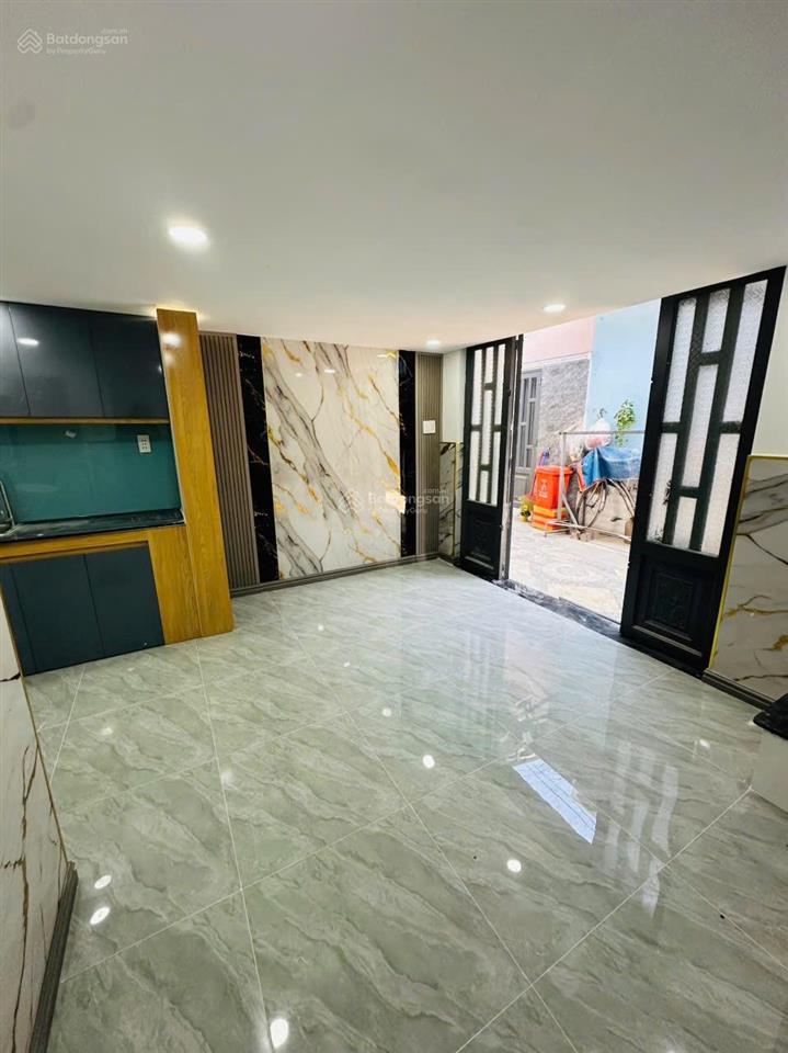 Nhà máy bia, mặt tiền rộng, ô tô đậu được mà chỉ 1.038 full thổ sử dụng 32m2