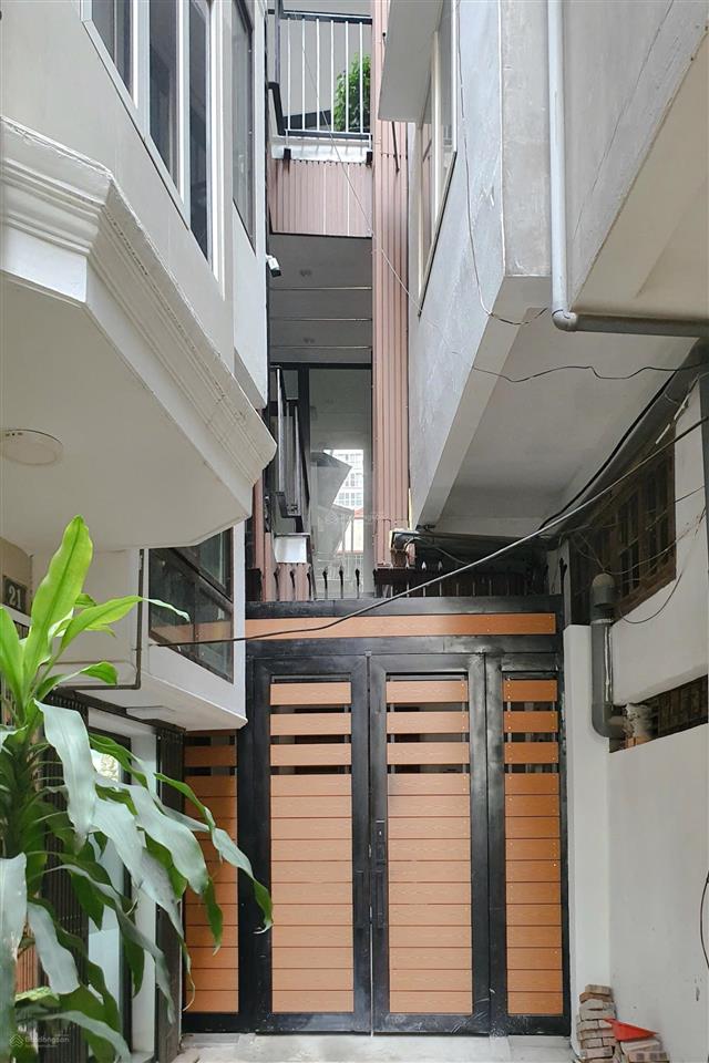 Cho thuê căn hộ dịch vụ tại tân ấp, hồng hà