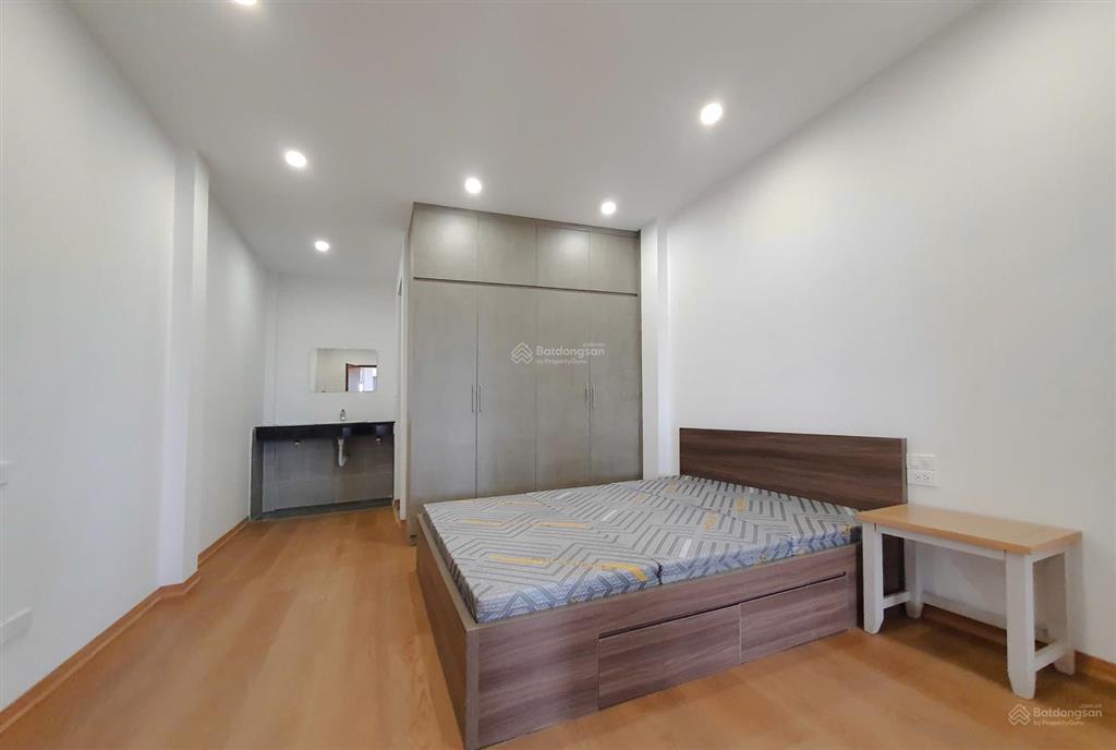 Cho thuê căn hộ dịch vụ tại tân ấp, hồng hà