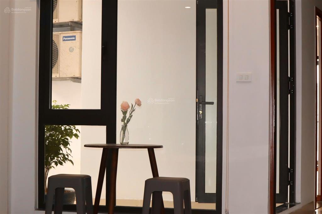 Chính chủ cho thuê căn hộ studio đủ đồ tại phố tân ấp, hồng hà