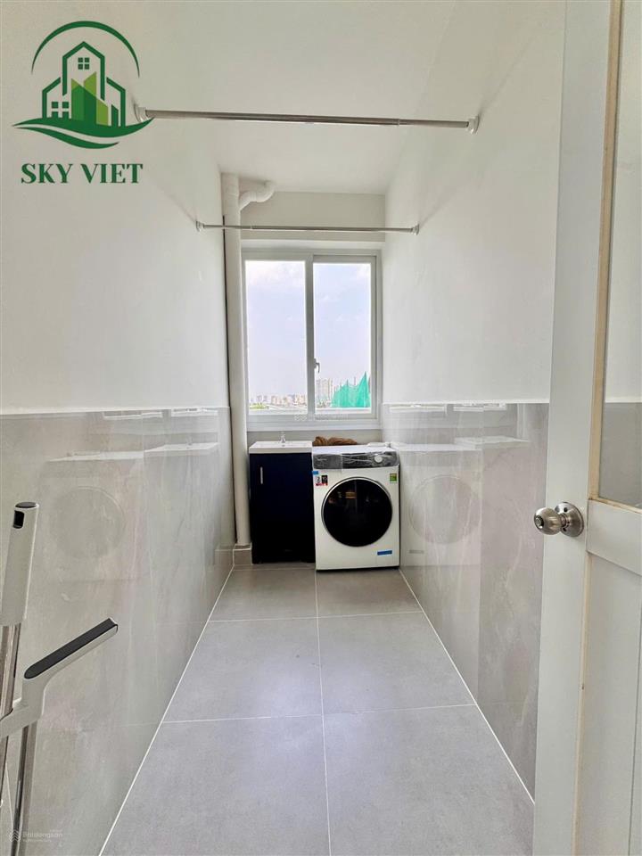 Bán căn góc sky garden 3 quận 7, 74m2 3pn 2wc đang có sẵn khách thuê 35 triệu/th giá tốt 6.6 tỷ