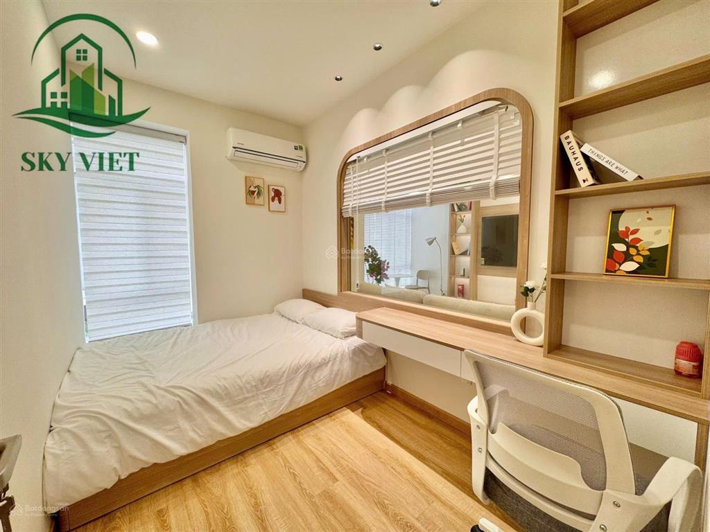 Bán căn góc sky garden 3 quận 7, 74m2 3pn 2wc đang có sẵn khách thuê 35 triệu/th giá tốt 6.6 tỷ