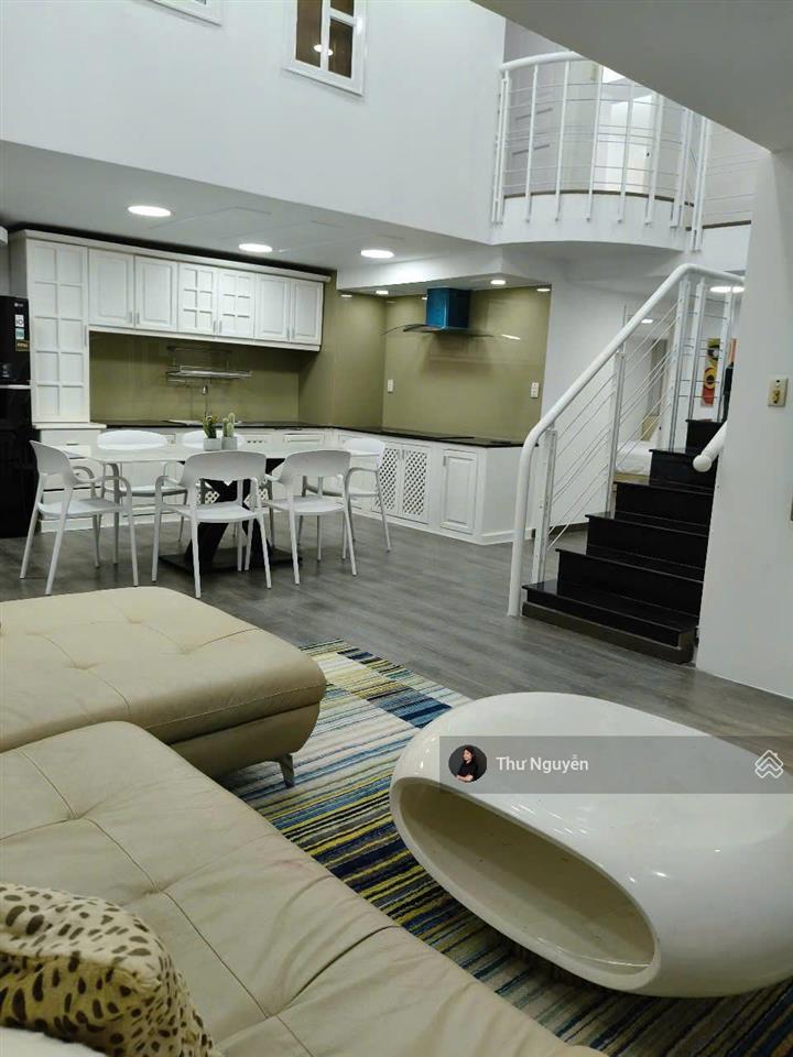 Cho thuê duplex sky garden 3 phú mỹ hưng 4pn siêu hiếm chỉ 20 triệu/tháng. 0914 241 ***