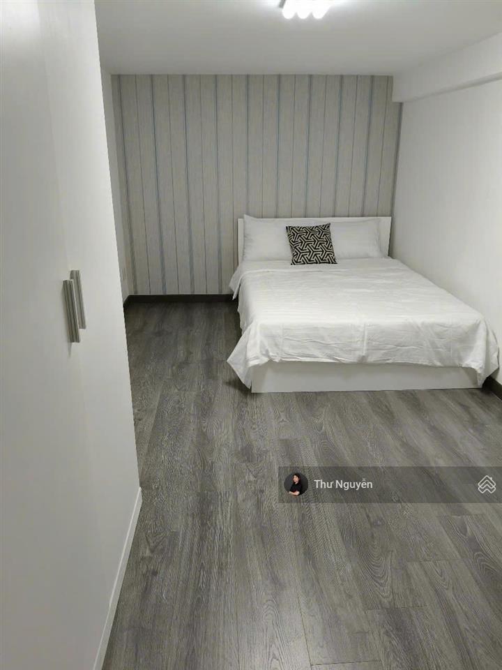 Cho thuê duplex sky garden 3 phú mỹ hưng 4pn siêu hiếm chỉ 20 triệu/tháng. 0914 241 ***