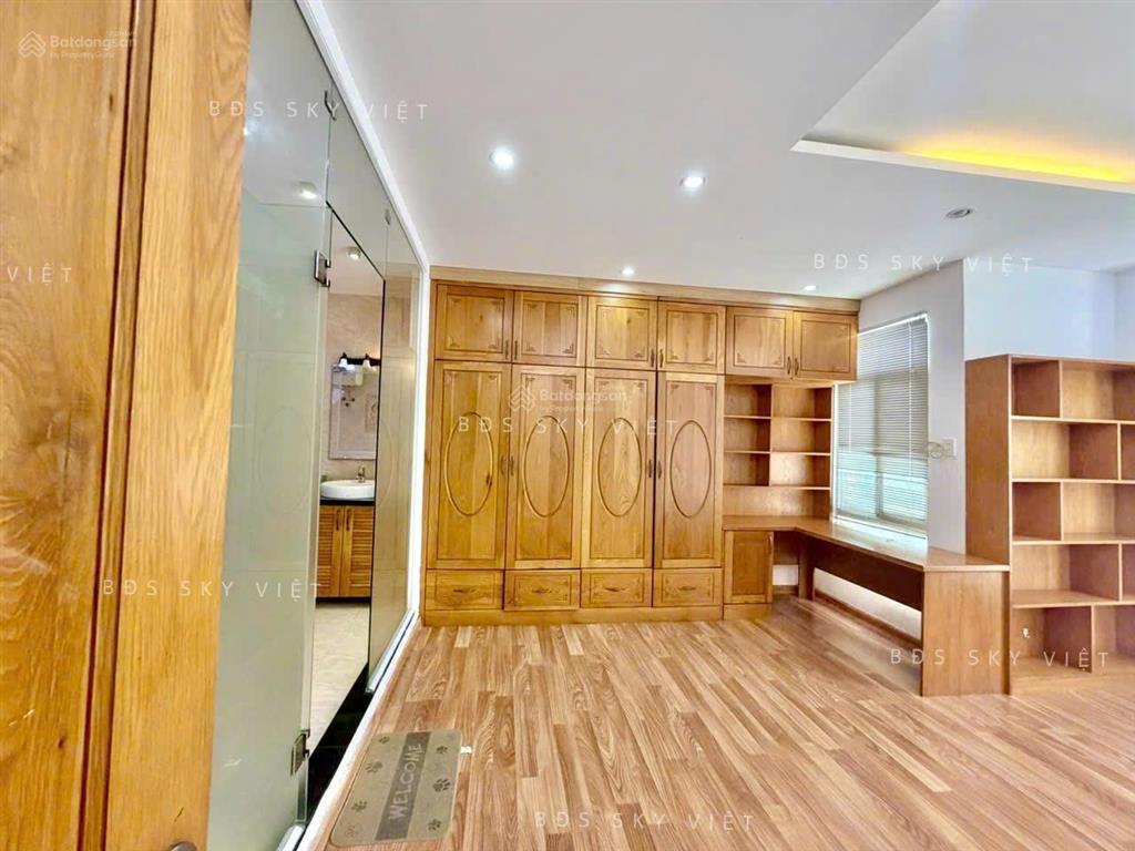Penthouse sky garden hiếm thiết kế 3 tầng 3pn 3wc rộng rãi, riêng tư chỉ 35 triệu/tháng