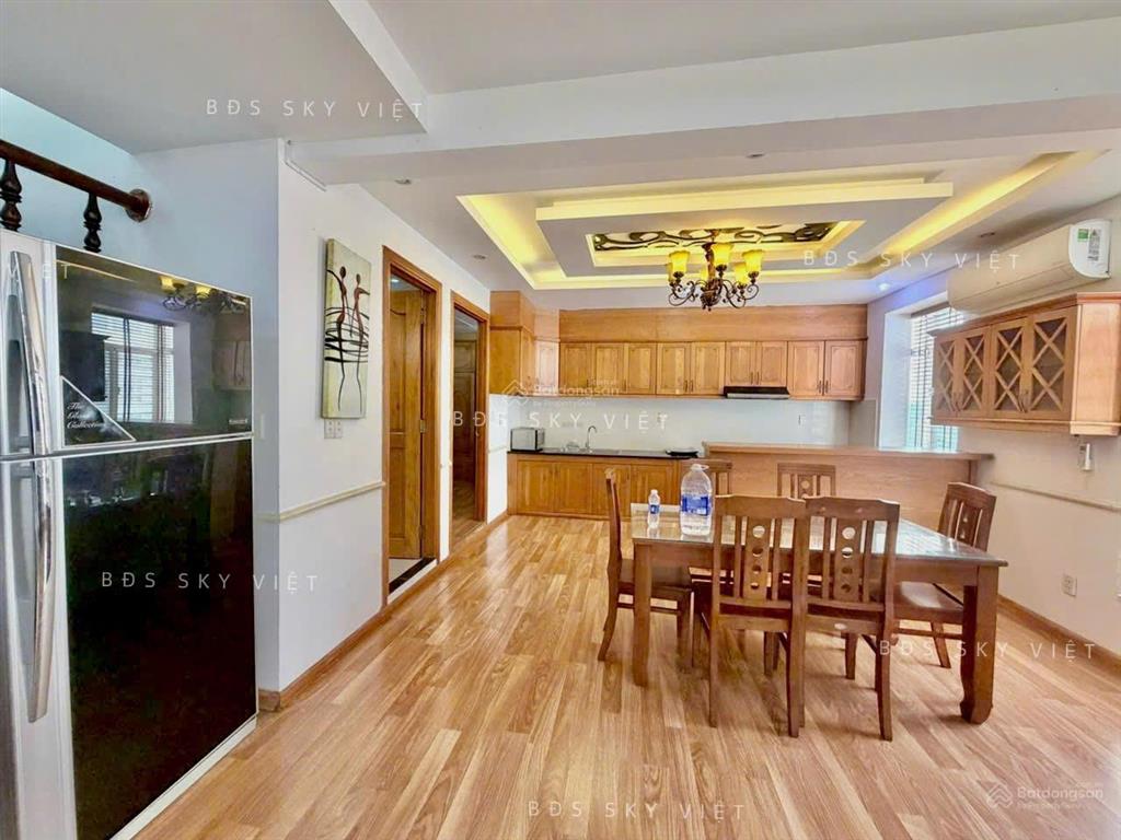 Penthouse sky garden hiếm thiết kế 3 tầng 3pn 3wc rộng rãi, riêng tư chỉ 35 triệu/tháng