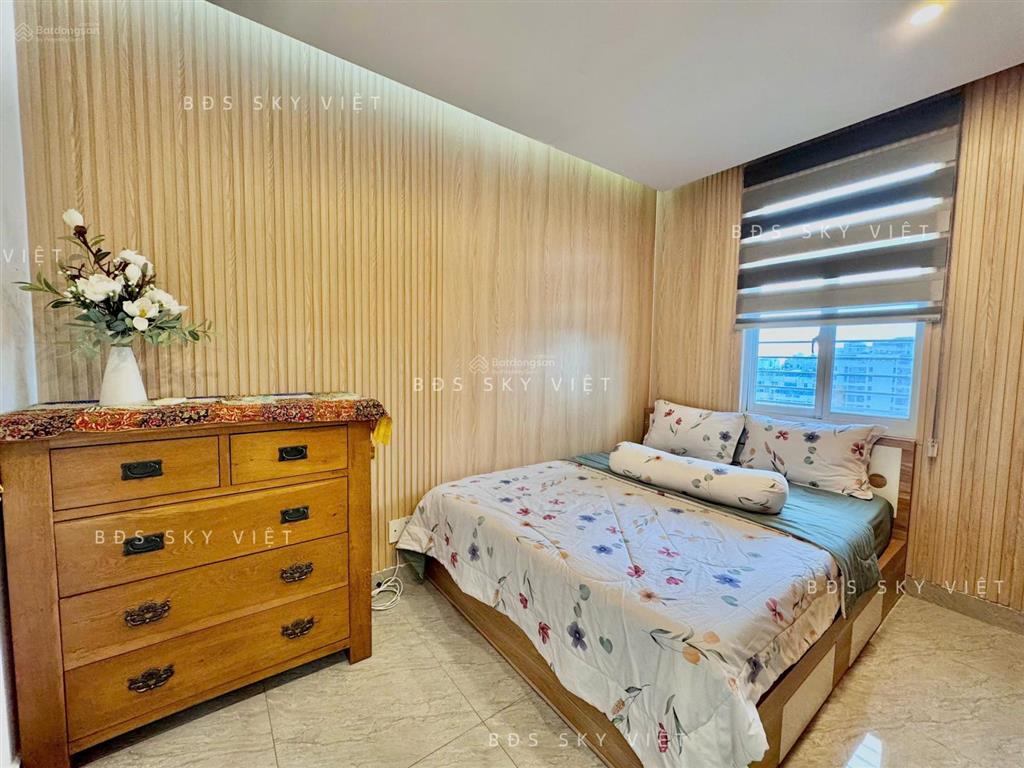 Sky garden pmh q7 sân vườn & penthouse 3pn, rộng hiếm có, giá 30 triệu/tháng!