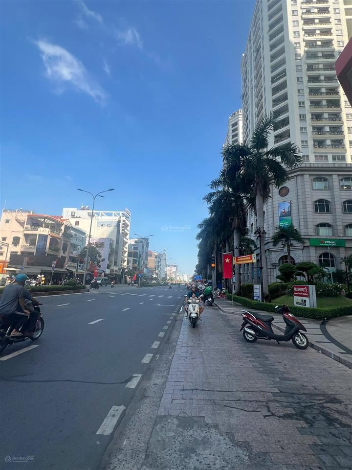 Chủ bán gấp căn lô góc mt hàn hải nguyên dt 6x14.5 trệt lửng 1 lầu