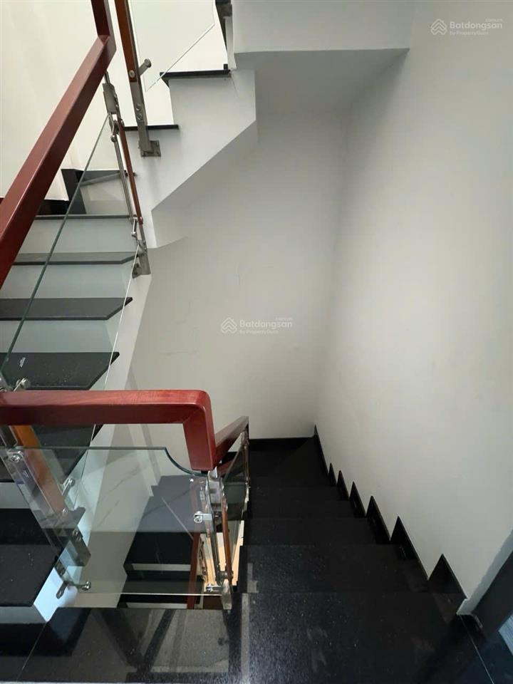 Bán nhà riêng tại lý thường kiệt, 8,5 tỷ, 30m2, giá tốt, view đẹp