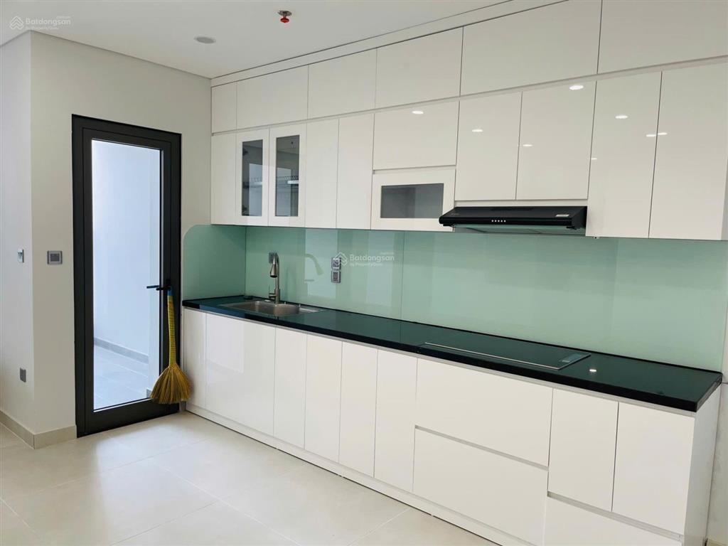 Quá rẻ !!! cho thuê 120m2( 3pn, 3vs) full nội thất  giá 12.8tr/ tháng nhà mới ở ngay