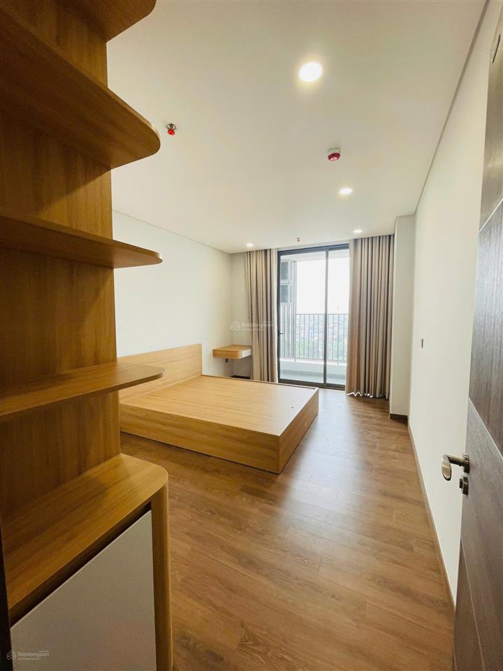 Quá rẻ !!! cho thuê 120m2( 3pn, 3vs) full nội thất  giá 12.8tr/ tháng nhà mới ở ngay