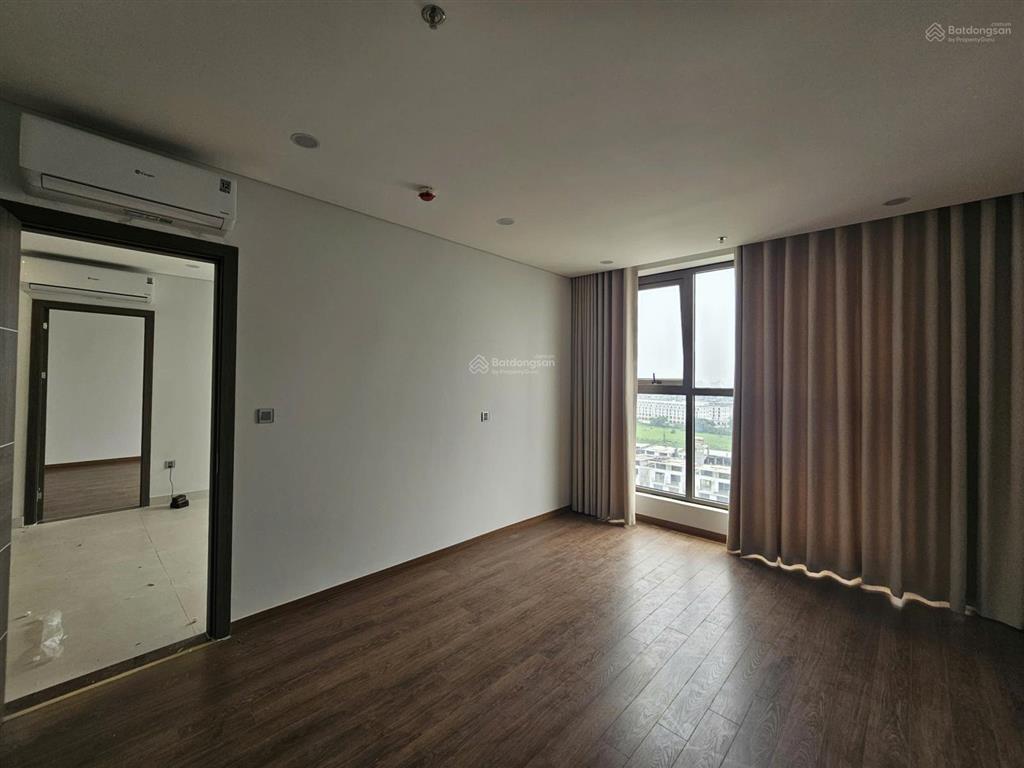 Cho thuê 101m2( 3pn, 2vs) đông nam cực mát đồ cb giá 11.8trieu/tháng rẻ nhất tháng 5 ở ngay