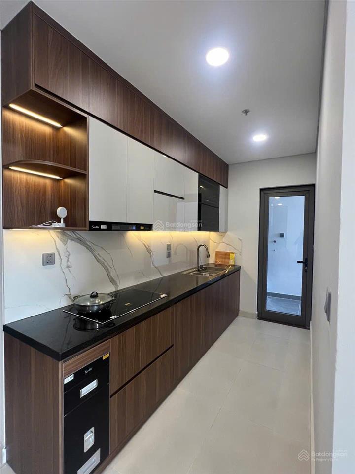 Cho thuê 101m2( 3pn, 2vs) đông nam cực mát đồ cb giá 11.8trieu/tháng rẻ nhất tháng 5 ở ngay