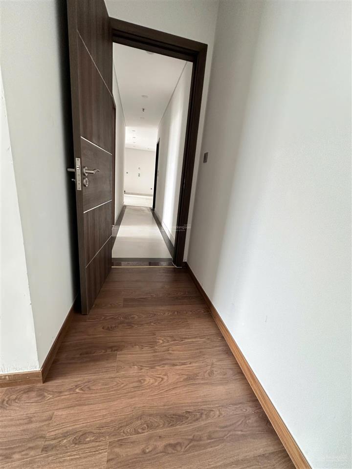 Tôi chính chủ cần bán lại căn 120m2 tòa k5  giá 8 tỷ  nhà mới nhận nhà ở ngay  có hỗ trợ vay