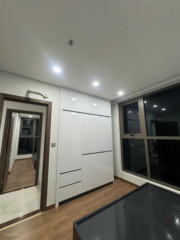 Cho thuê 100m2 (3pn, 2vs)  đồ cơ bản  giá 9 triệu/tháng  vào ở ngay tháng 10 tại khai sơn