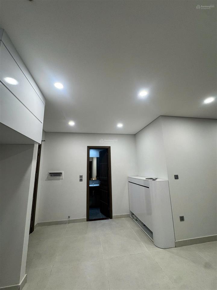 Cho thuê 100m2 (3pn, 2vs)  đồ cơ bản  giá 9 triệu/tháng  vào ở ngay tháng 10 tại khai sơn