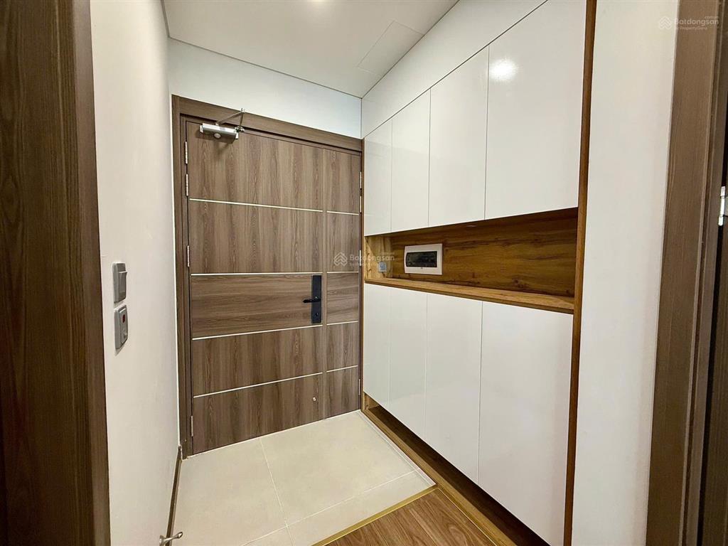 Căn góc 96m2 (3pn, 2vs)  bc đông nam  đã có sổ đỏ  giá 7,6x tỷ bao thuế phí tại khai sơn