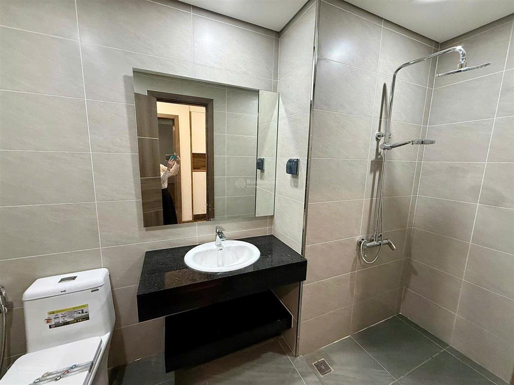 Căn góc 96m2 (3pn, 2vs)  bc đông nam  đã có sổ đỏ  giá 7,6x tỷ bao thuế phí tại khai sơn