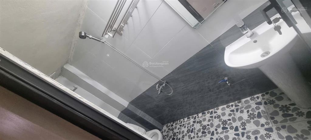 Cho thuê nhà mới 50m2 tại đại mỗ, 5 triệu, 2pn, 1wc, mặt tiền 4m tại xóm la