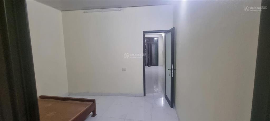 Cho thuê nhà mới 50m2 tại đại mỗ, 5 triệu, 2pn, 1wc, mặt tiền 4m tại xóm la