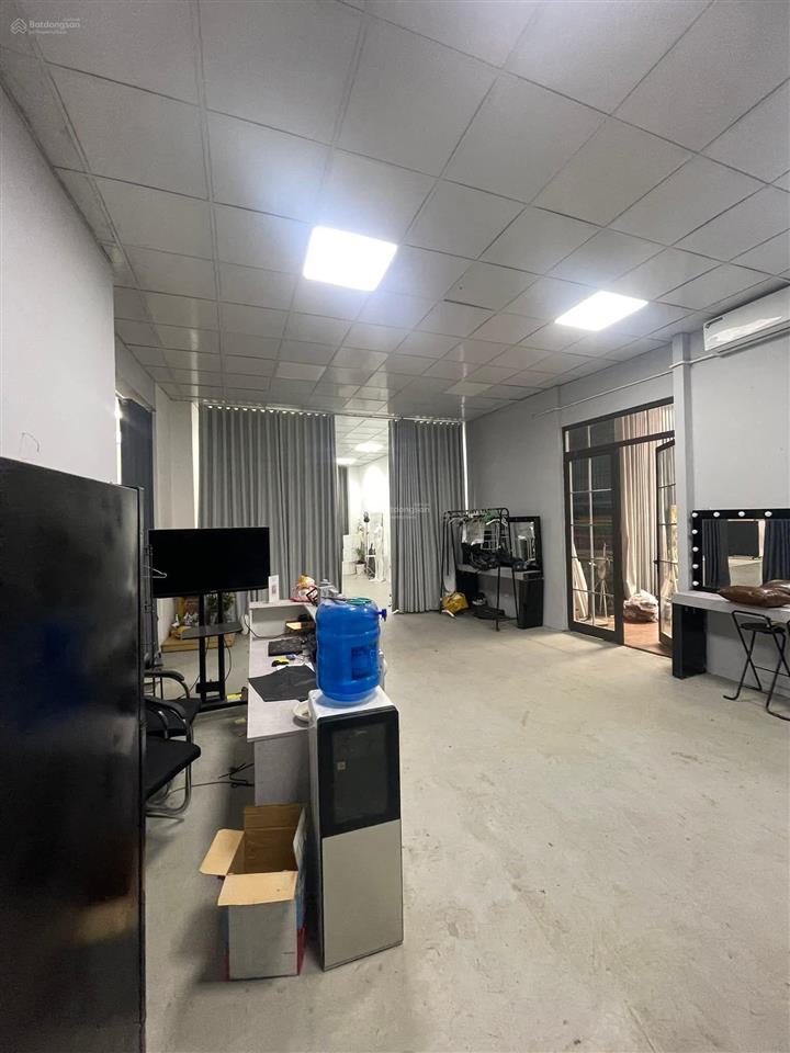 Cho thuê kho lê trọng tấn  phương liệt dt 150m2 pháp lý chuẩn