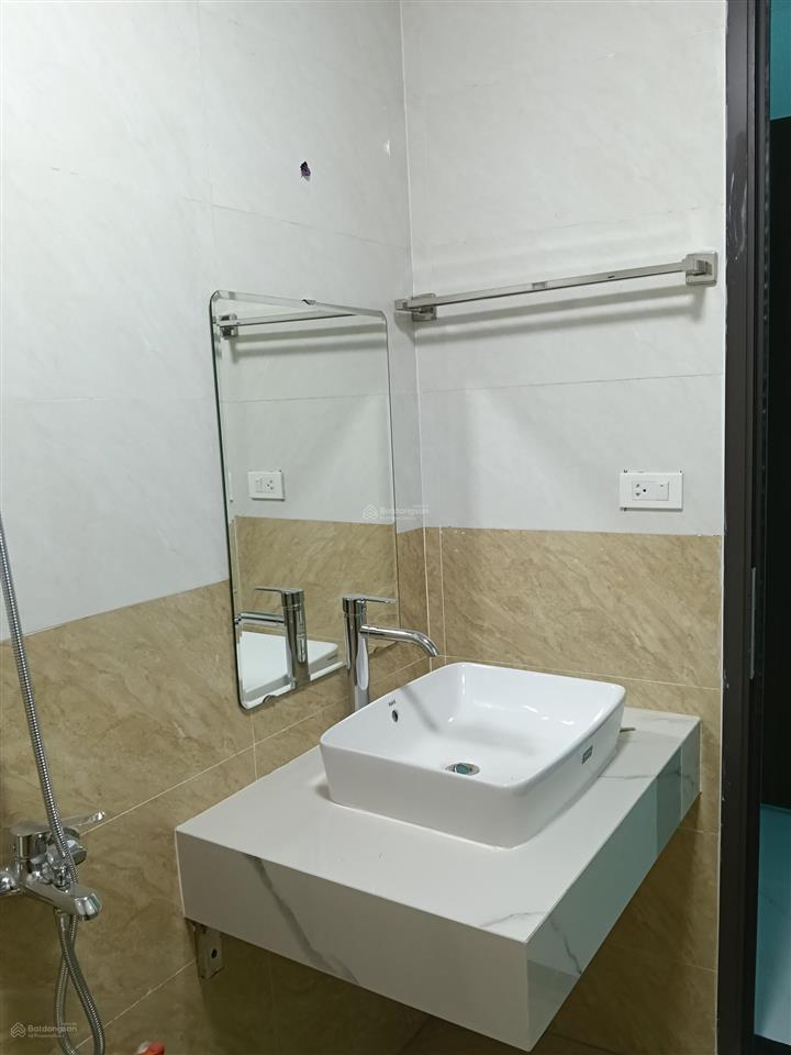 Cho thuê nhà mặt phố trần điền dt 70m2x 4 tầng, phù hợp văn phòng
