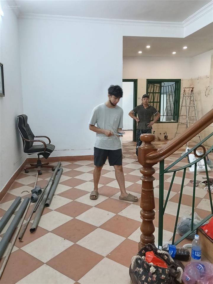 Cho thuê nhà ngõ 192 lê trọng tấn, phương liệt, dt 165m2 x 3 tầng