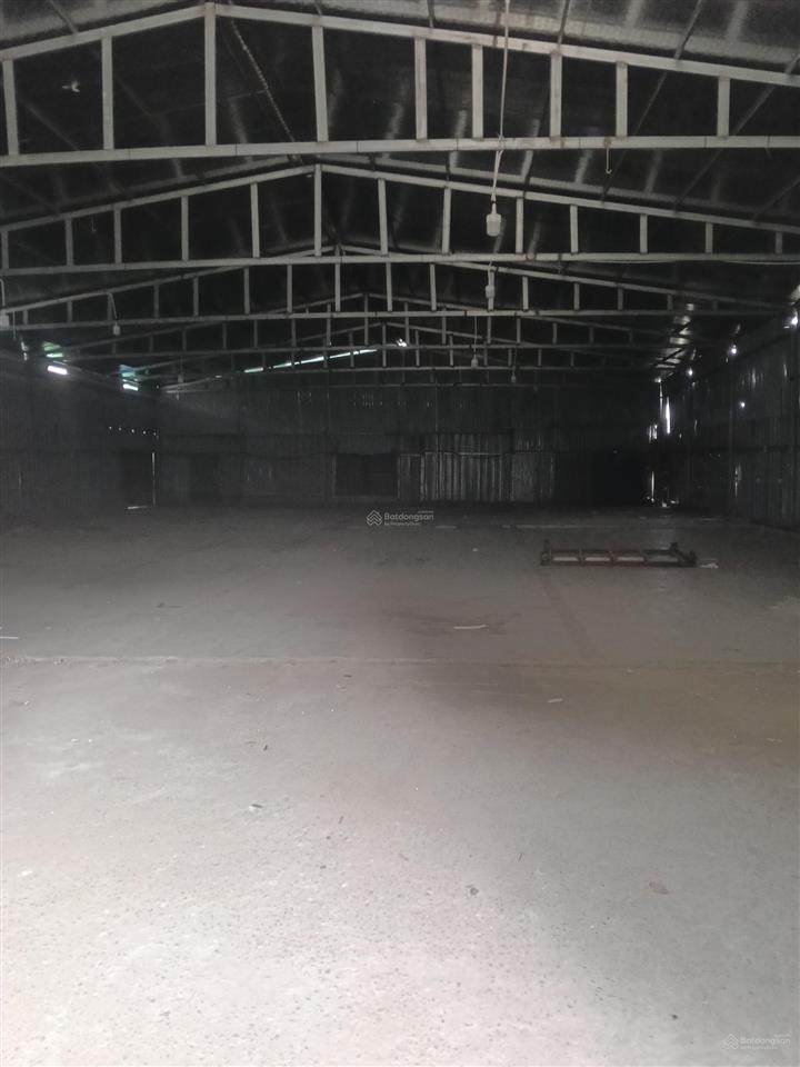 Cho thuê kho trần điền định công dt300m2 có điện 3fa