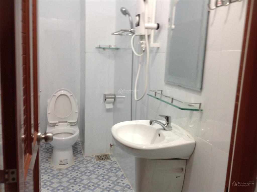 Cho thuê nhà nguyên căn lk1114 bên đường ngô gia khảm, khu k1 phan rang