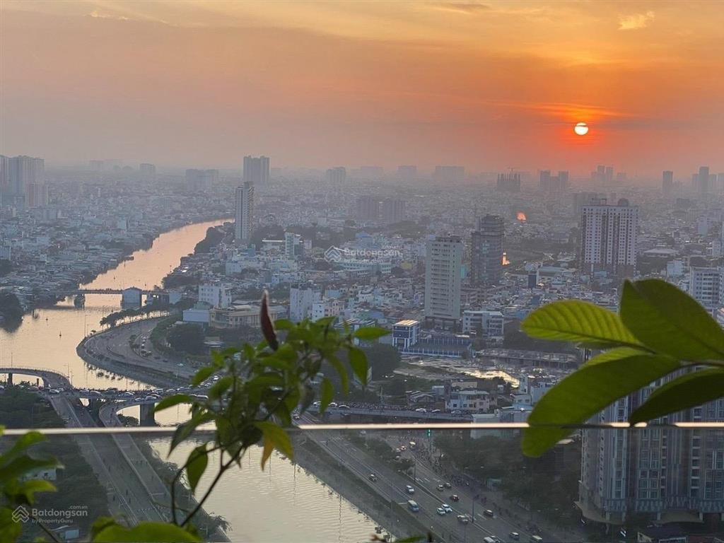 Bán căn hộ gold view dt80m2 2pn 2wc view nhìn sông nhà đẹplầu cao giá 7.5 tỷ0972 443 ***