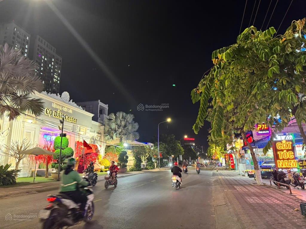 Nhà kinh doanh ngang 6m (120m2) ngay vincom dĩ an  giáp bình chiều thủ đức  tphcm