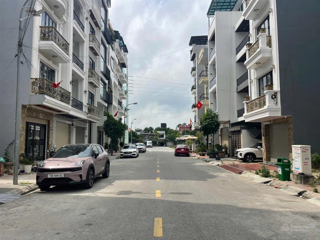 Bán đất tđc cây đa đường 15m tuyến 2 đường bạch thái bưởi giá cực tốt