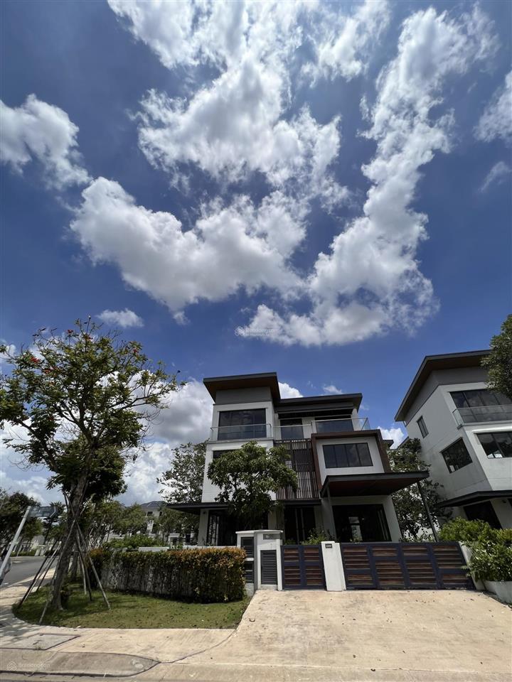 Đơn lập zone 5, vị trí đường lớn, dt 330m², giá 27 tỷ all in.