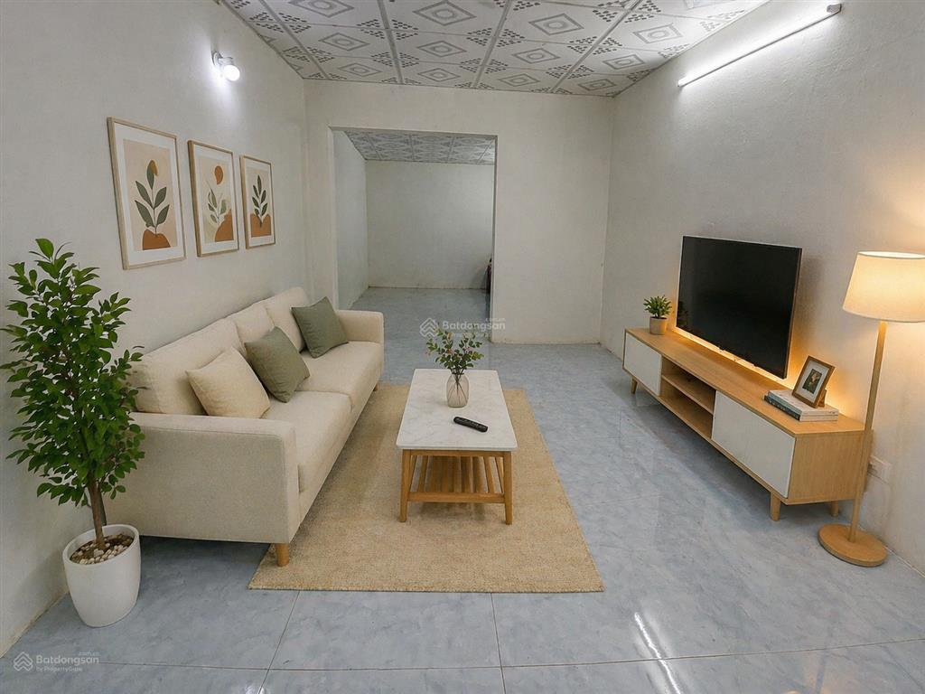 Bán đất tặng nhà, có thể cho thuê hoặc ở